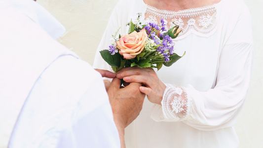 The Deeper Meaning of Flowers in Thai Culture: A Cultural Guide for Foreigners