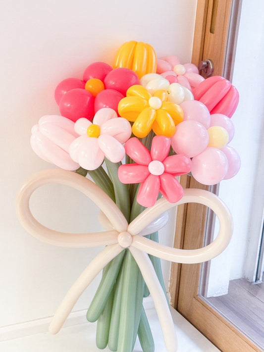 Lovely Puff – Balloon Flower Bouquet - BestBloomBuddy