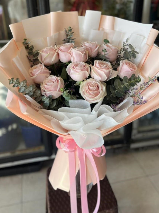 Pink Love - 10 Pink Roses Bouquet - BestBloomBuddy