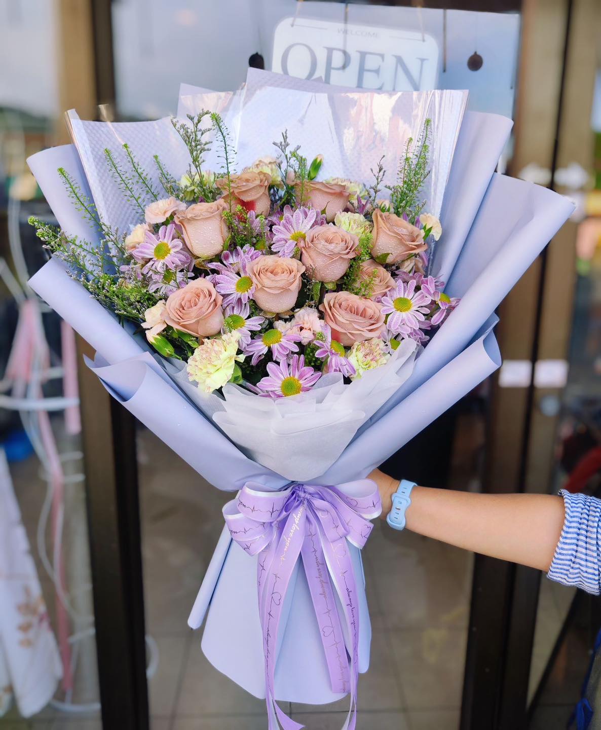 Aurora Bouquet - Orange Rose Bouquet