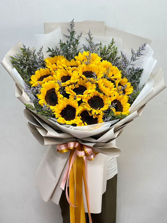 Sunny Cheer - 15 Sunflowers Bouquet - BestBloomBuddy