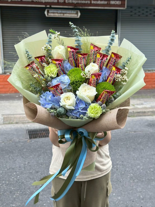 Blossom Crunch – Fresh Flowers & Wafer Chocolate Bouquet - BestBloomBuddy