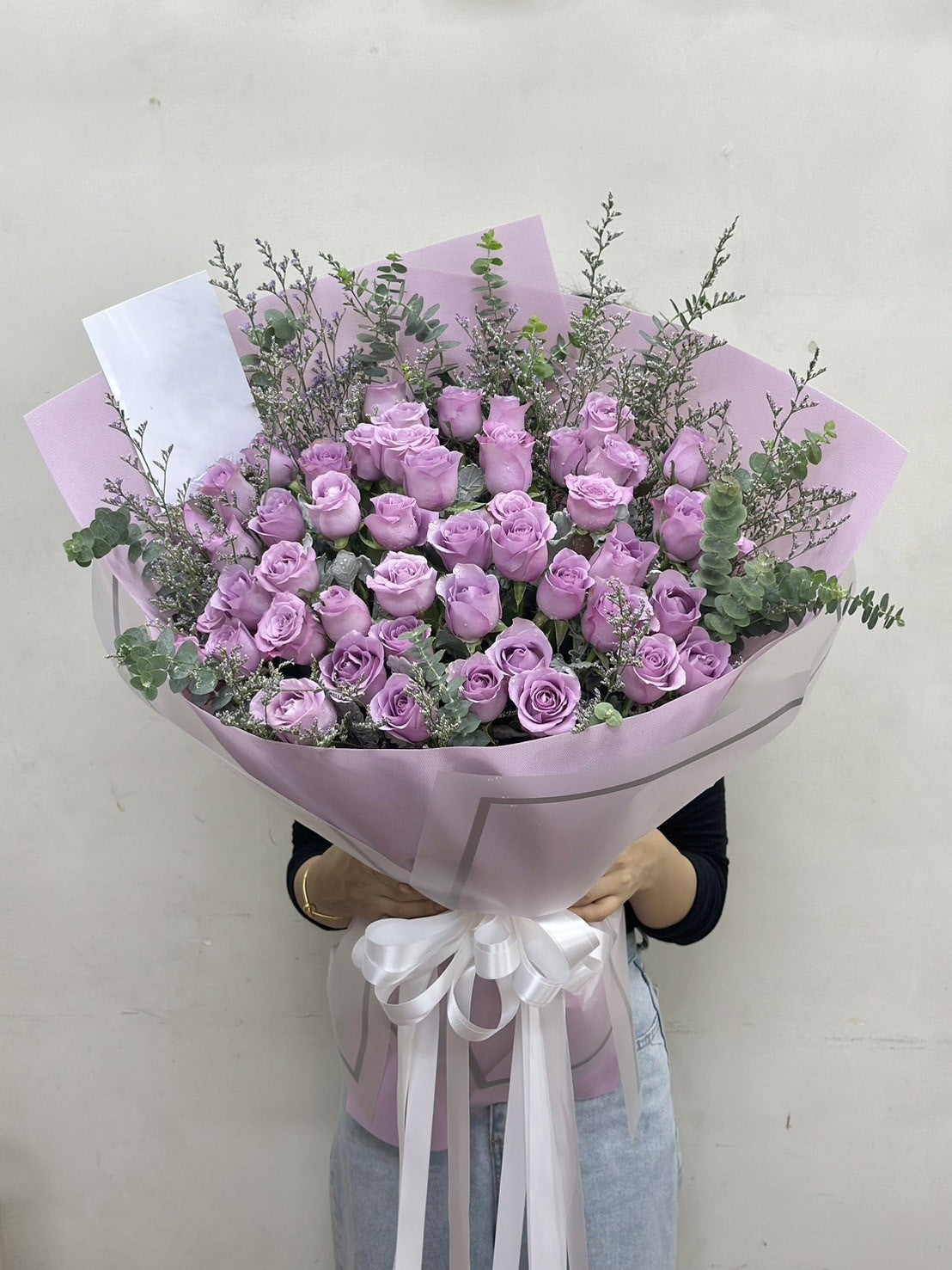 Royal Love – 50 Purple Roses Bouquet