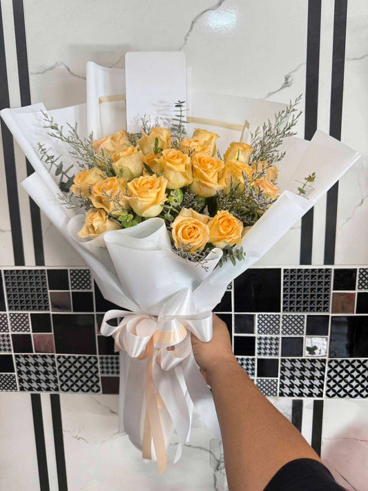 Golden Poem - 20 Yellow Roses Bouquet - BestBloomBuddy