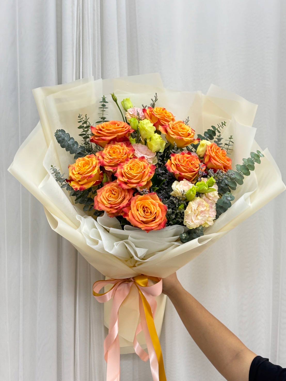 Sweet Thai Tea – Orange Roses Bouquet