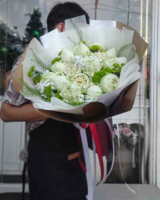 Mom’s Embrace - Mother's Day Flower - BestBloomBuddy