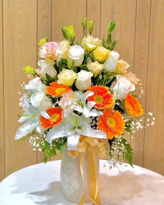 Hopeful Glow – Flower Vase - BestBloomBuddy