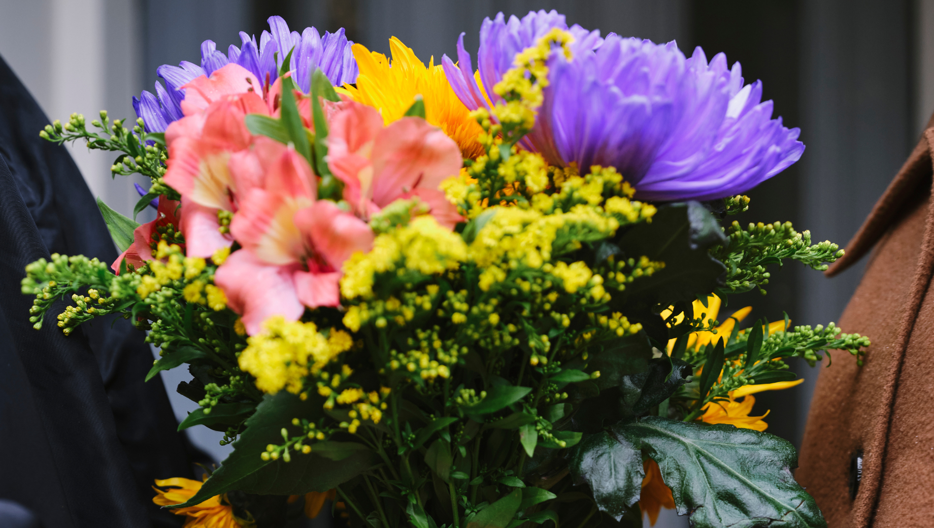 Flower Delivery in Nakhon Pathom – Same-Day Service with Premium Quality