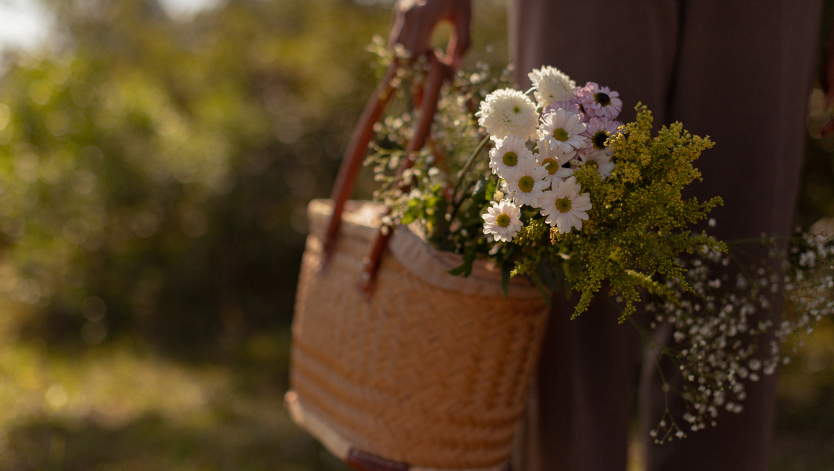 Why Do We Keep Things From People We Love? The Psychology of Sentimental Objects