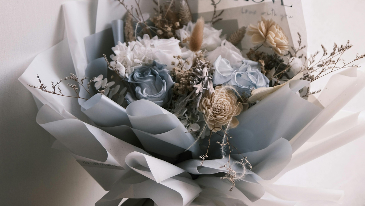 Order Early for Thai Mother's Day and Save THB 100 with Code MOMBLOOMS