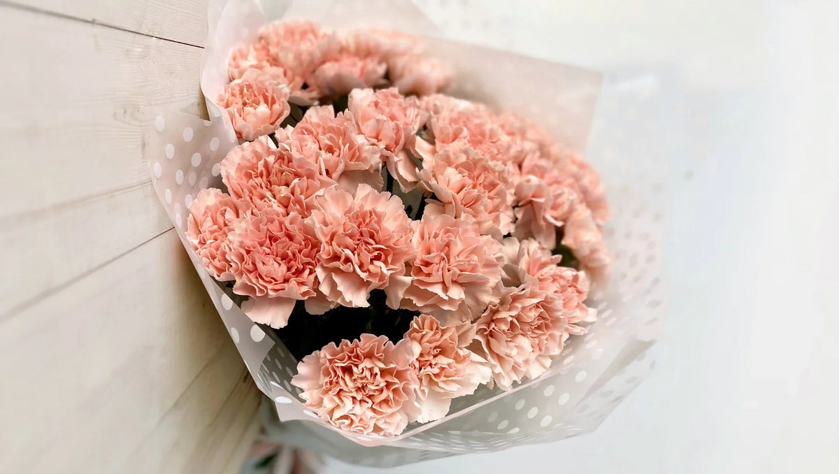 5 Meaningful Flowers to Send Your Mother on Thailand’s National Mother’s Day - BestBloomBuddy