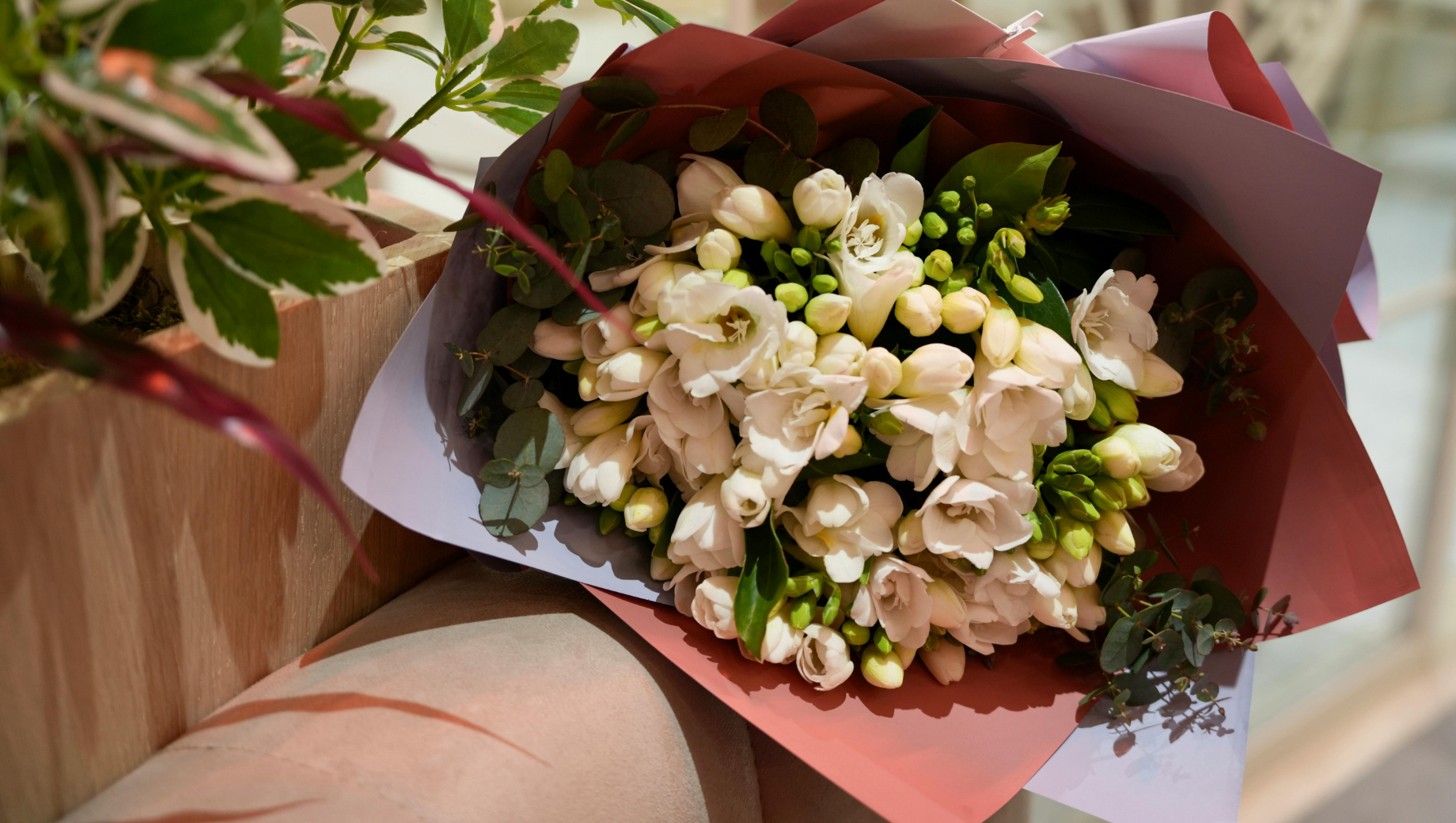 Flower Giving Occasions in Thailand (2026): A Complete Guide to Every Meaningful Moment