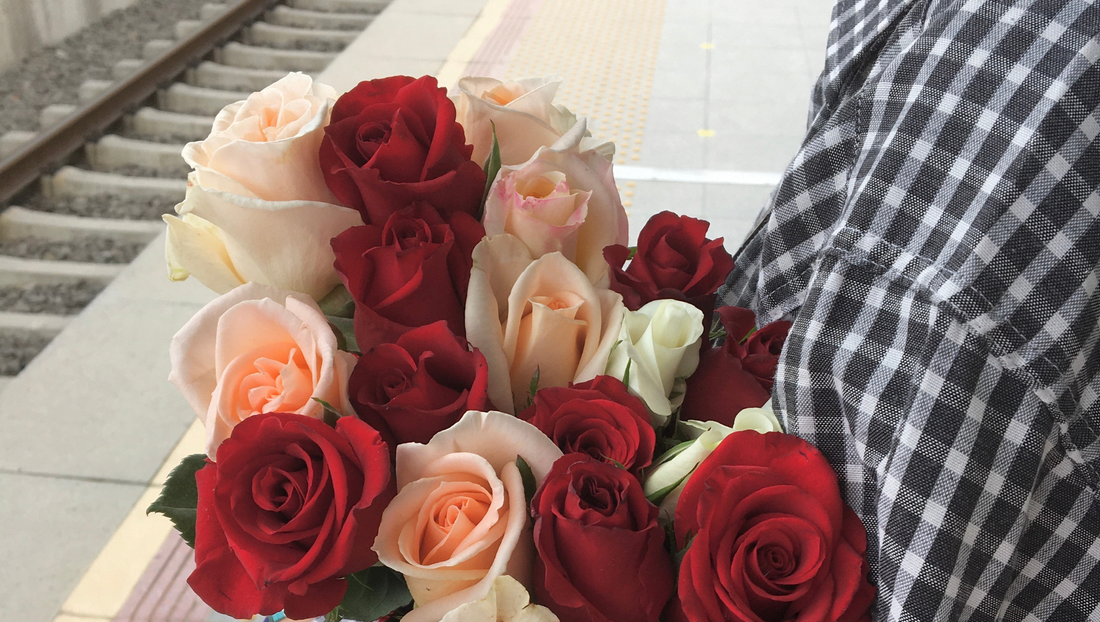 Does the Number of Flowers Really Matter? Valentine’s Day Psychology Explained