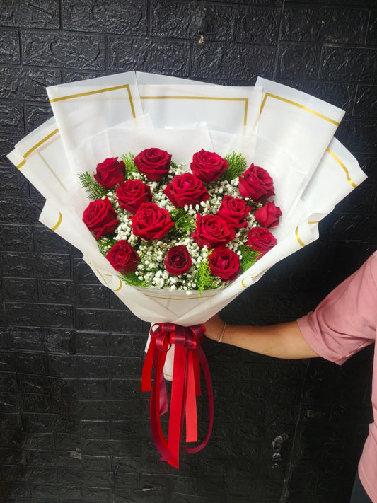 Deeply Yours – 15 Red Roses Bouquet