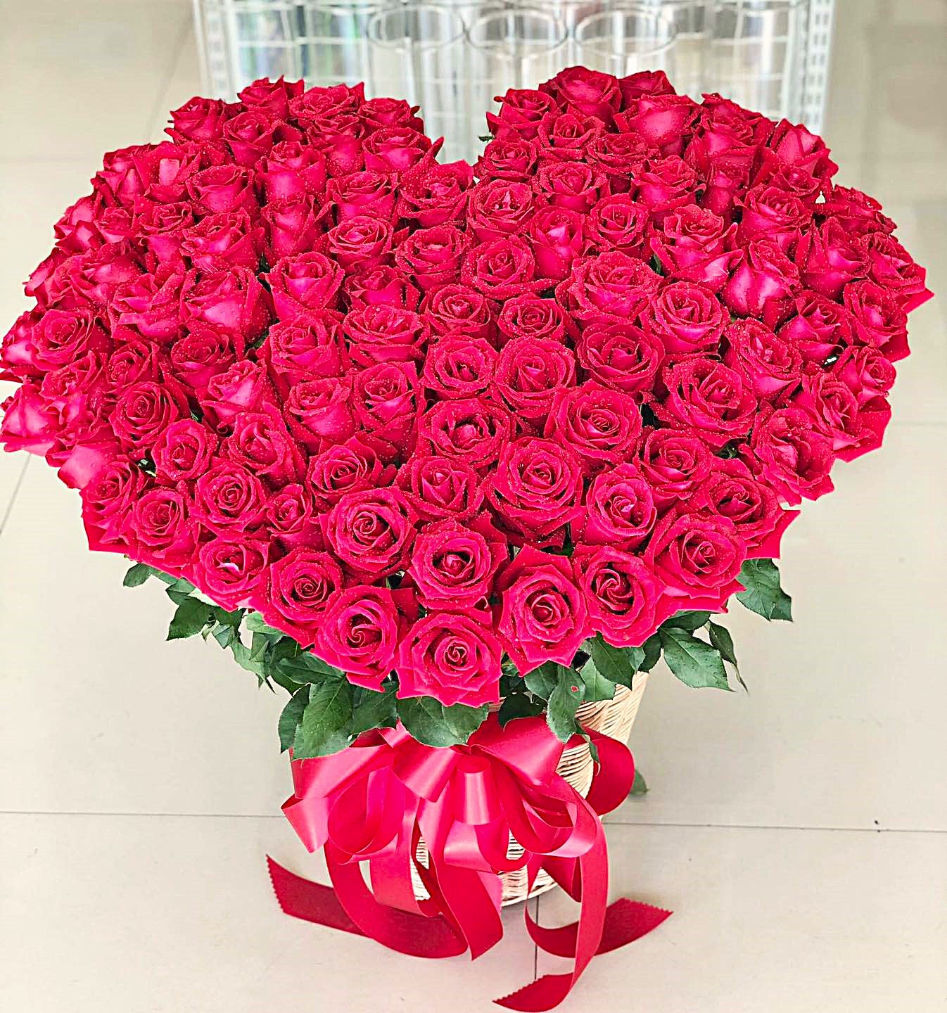 Hundred Ways to Love – 100 Red Roses Heart-Shaped Basket