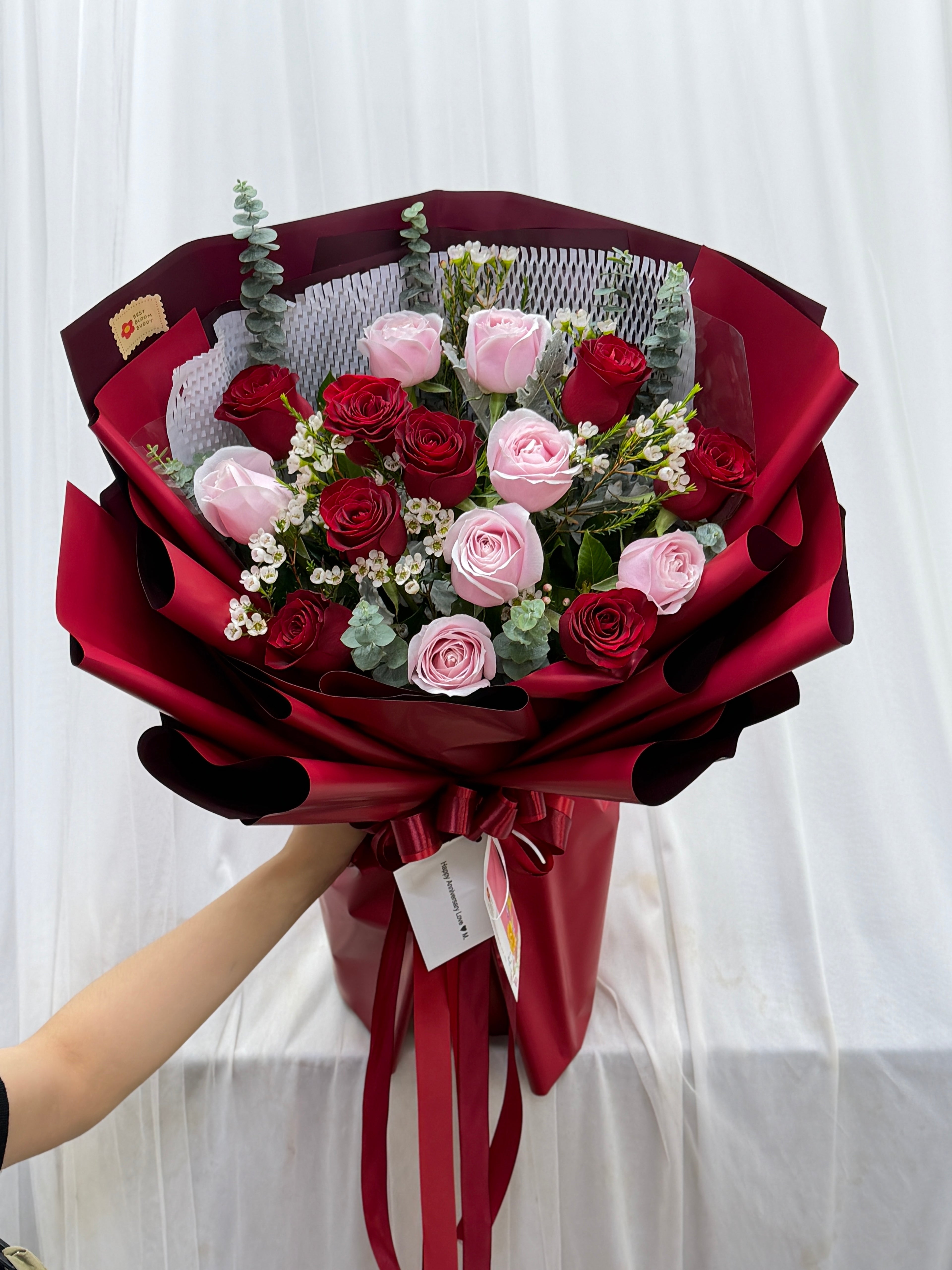 All My Heart – 15 Pink & Red Roses Bouquet - BestBloomBuddy