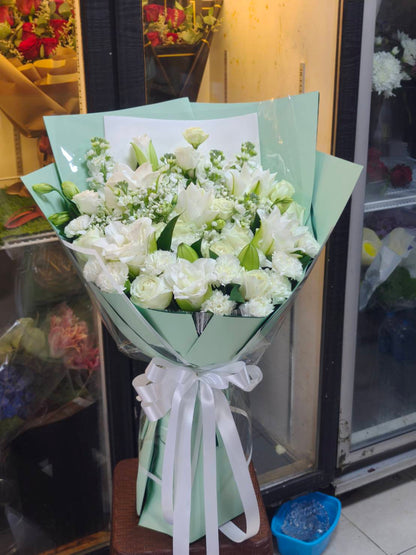 Morning Mist - Mixed Flower Bouquet - BestBloomBuddy