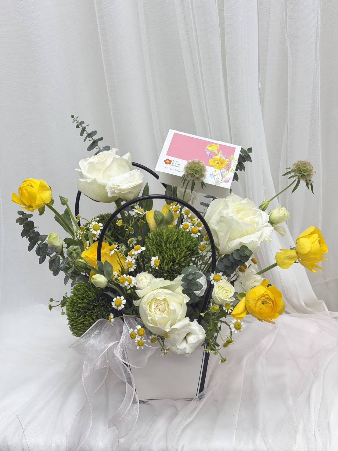 Vivid Charm – Flower Basket - BestBloomBuddy