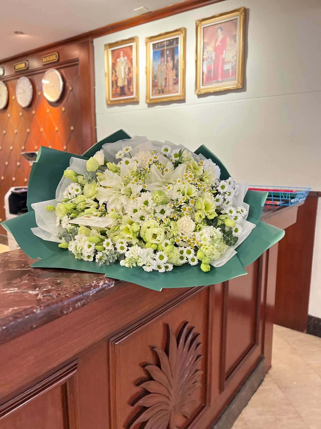 Garden Whisper – Mixed Flower Bouquet