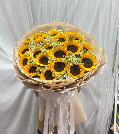 Golden Sunbeam - 20 Sunflowers Bouquet - BestBloomBuddy