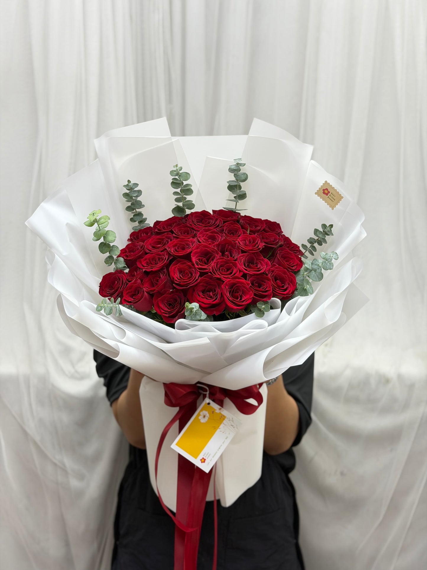 Timeless Romance - 30 Red Roses Bouquet