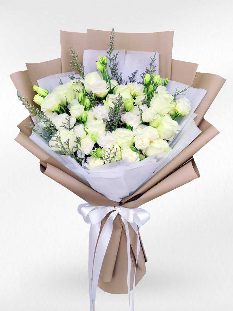 Diamond Petals - White Rose Bouquet - BestBloomBuddy
