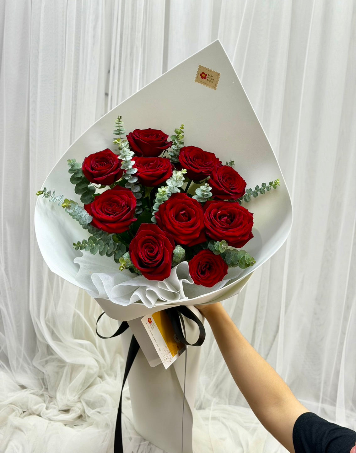 True Love – 10 Red Roses Bouquet (White Wrap)