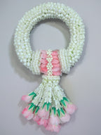 Tourmaline Blessing - Fresh Flower Garland (พวงมาลัยดอกไม้สด) - BestBloomBuddy