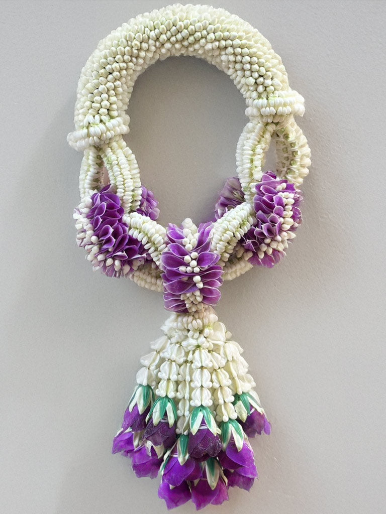 Royal Blessing - Fresh Flower Garland (พวงมาลัยดอกไม้สด) - BestBloomBuddy