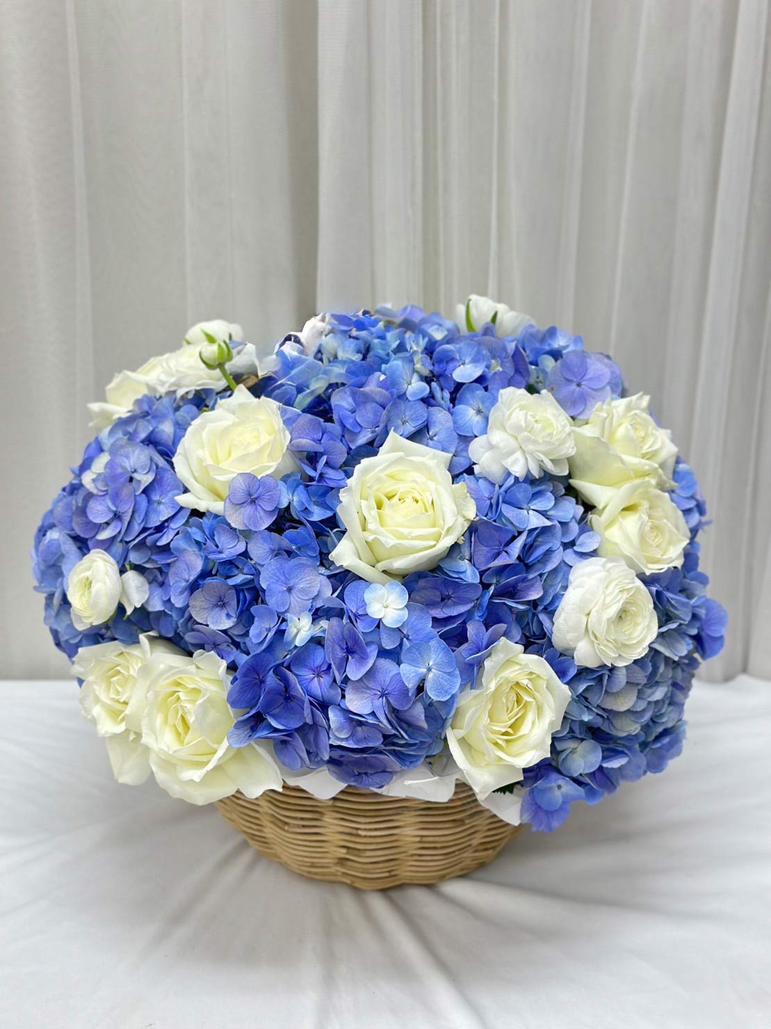 Mom's Timeless Bloom - Mother's Day Flower - BestBloomBuddy