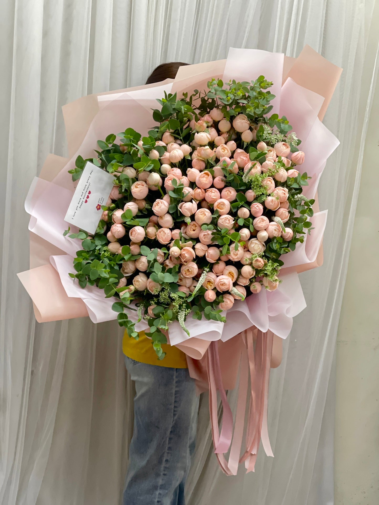 Forever in Bloom — Premium Grand Pink Spray Rose Bouquet