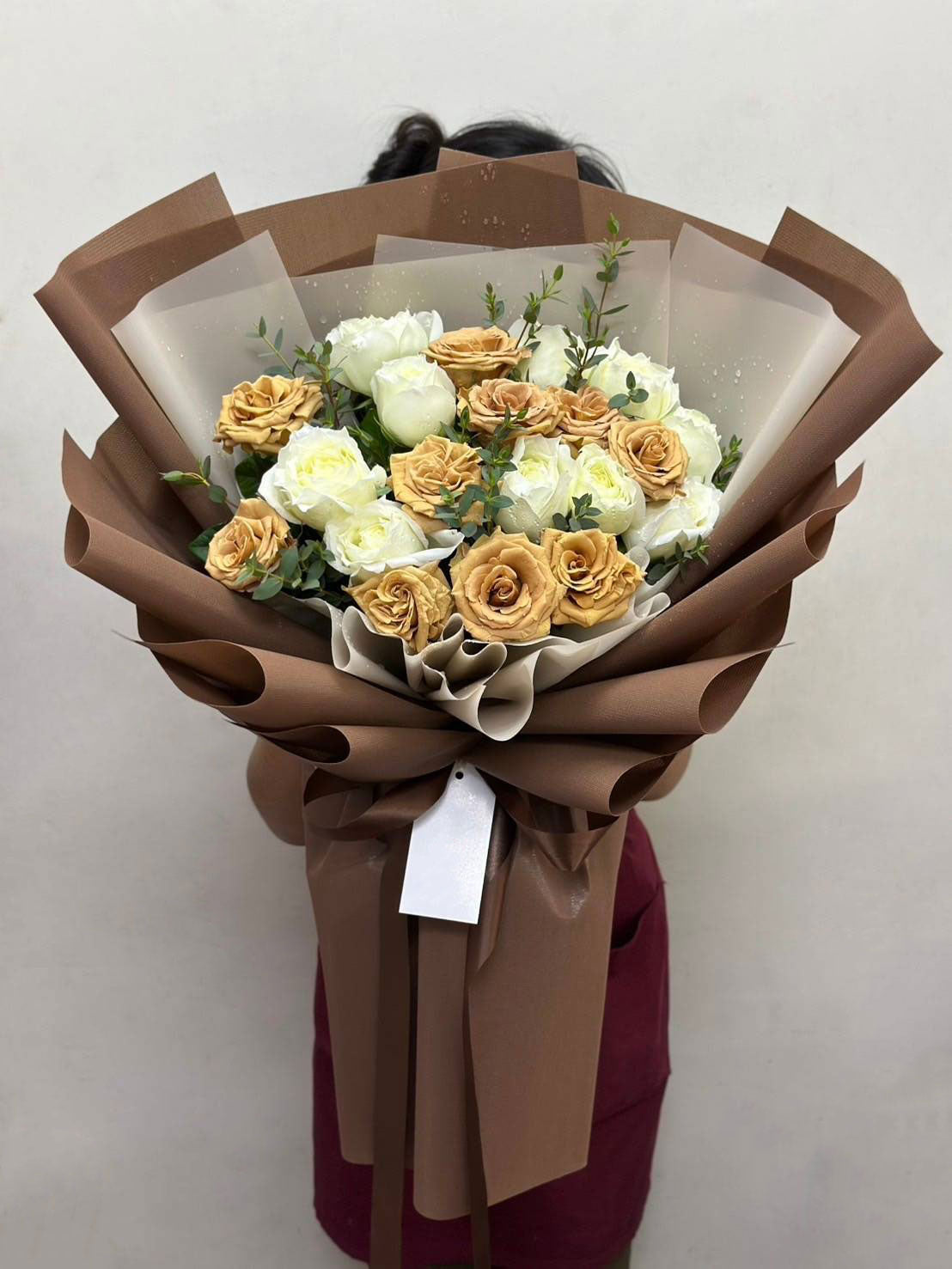 Coffee & Cream - White and Cappuccino Rose Bouquet