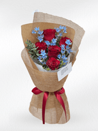 RedrosebouquetwithlittleblueflowerOxypetalum02 - BestBloomBuddy