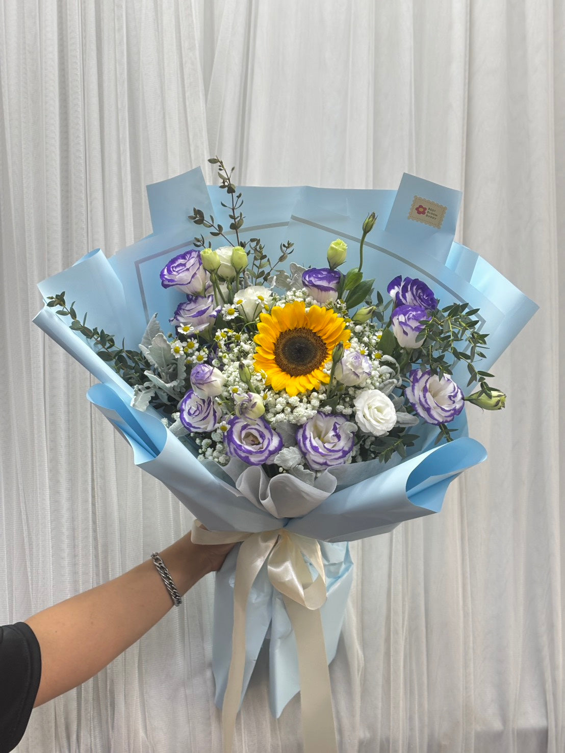 Bright Bloom Bunch - Sunflower Bouquet