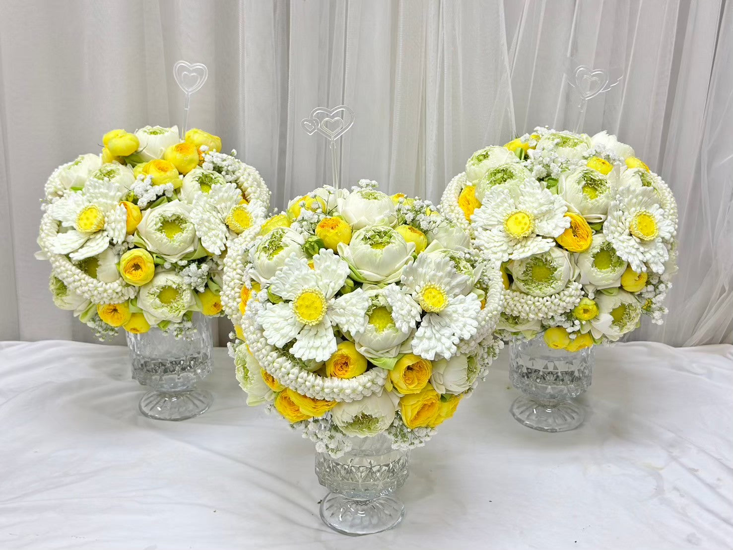 Chanthima (จันทิมา) – Yellow Thai Flower Vase - BestBloomBuddy