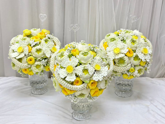Chanthima (จันทิมา) – Yellow Thai Flower Vase