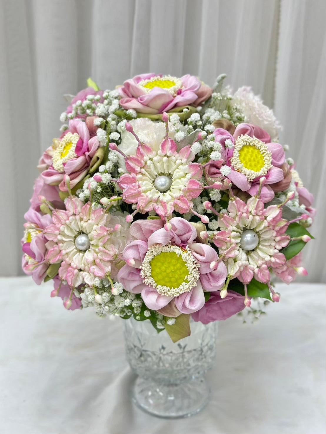 Busaba (บุษบา) – Pink Thai Flower Vase - BestBloomBuddy