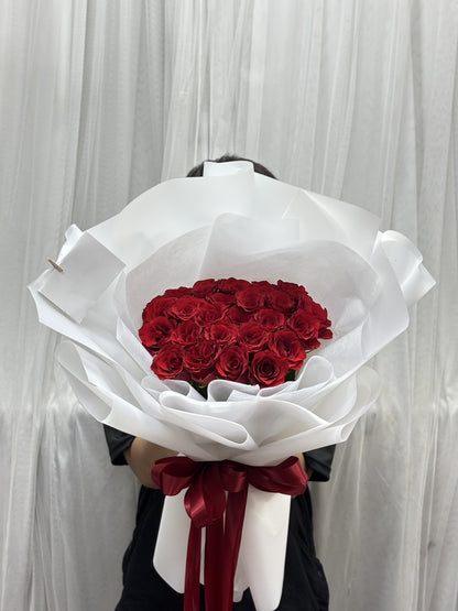 The Roses of Love - 20 Red Roses Bouquet - BestBloomBuddy