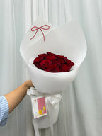 Love Note – 10 Red Roses Bouquet