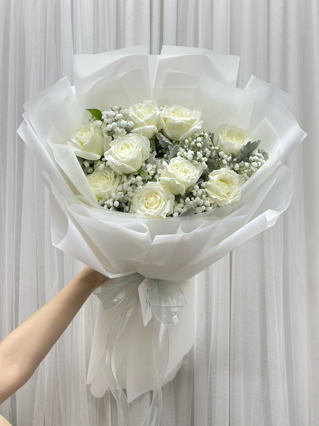 Icy Elegance - White Roses Bouquet - BestBloomBuddy