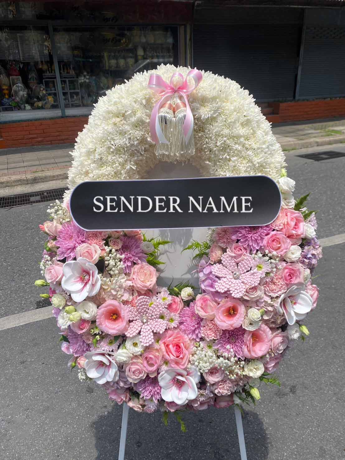 In Loving Memory – Fresh Flower Wreath - BestBloomBuddy