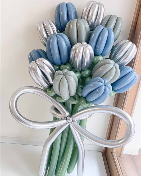 Silver Breeze – Balloon Flower Bouquet