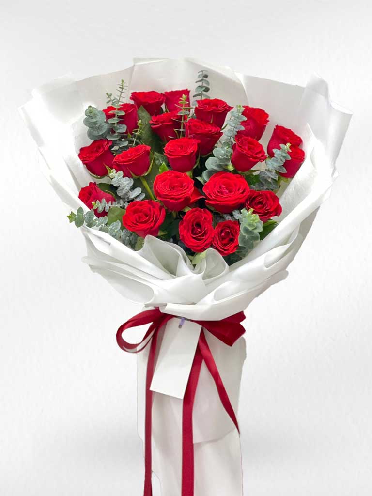 You & Me - 20 Red Roses Bouquet - BestBloomBuddy