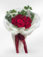 Hug & Kiss - 20 Red Roses Bouquet - BestBloomBuddy