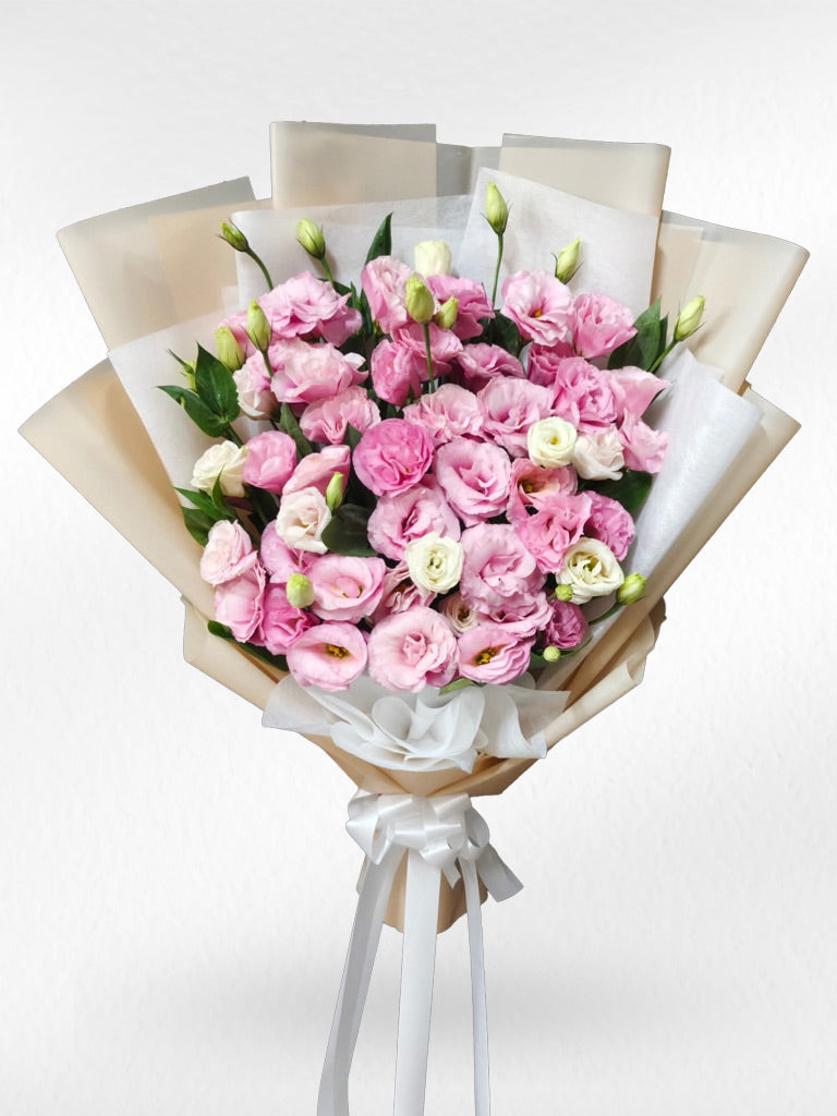Princess Treat – Pink Lisianthus (Vietnam Rose) Bouquet - BestBloomBuddy