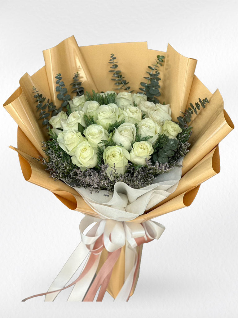 Cloud Love - 20 White Roses Bouquet - BestBloomBuddy