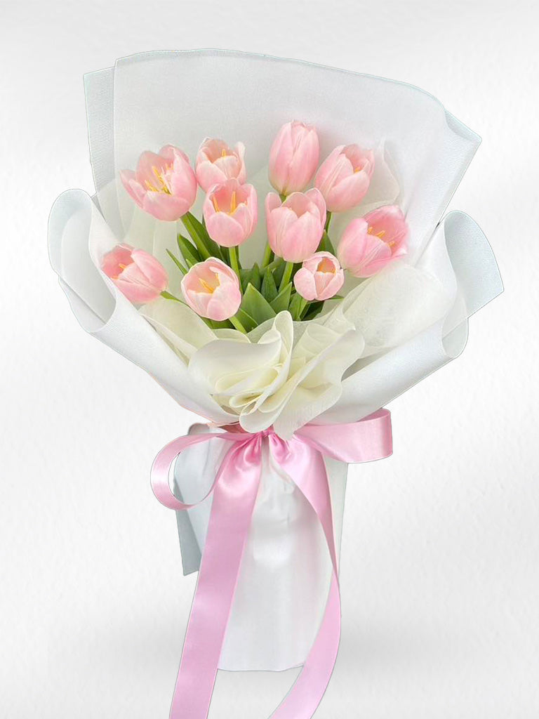 Sweet Blush – 10 Pink Tulips Bouquet - BestBloomBuddy