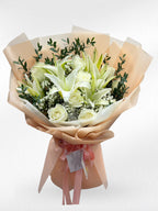 Cloud Kiss - Lily Bouquet