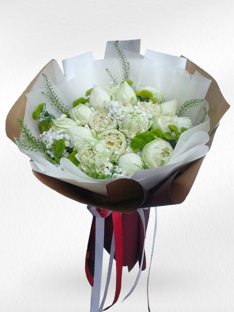 Mom’s Embrace - Mother's Day Flower - BestBloomBuddy