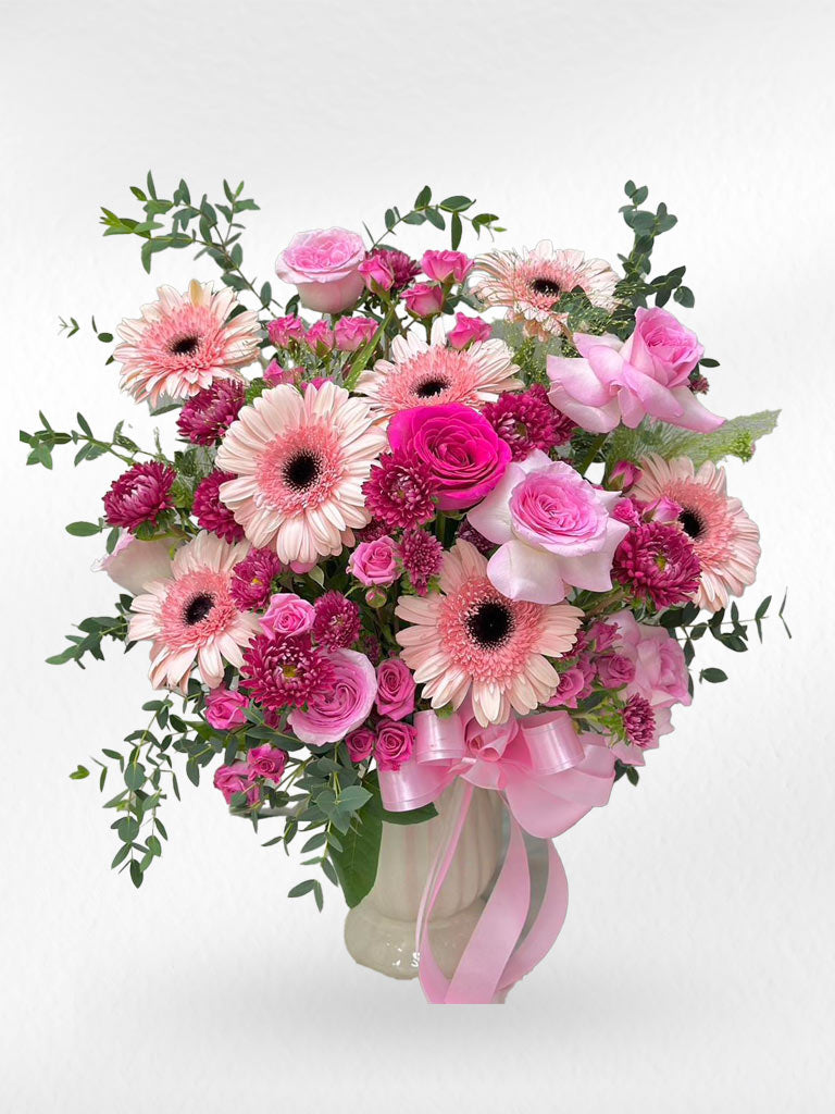 Rosy Bloom – Flower Vase - BestBloomBuddy